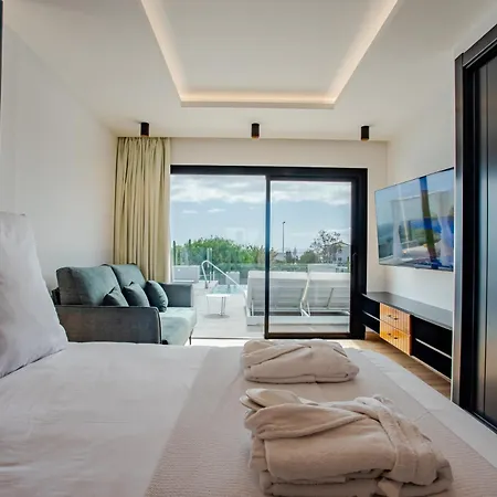 Infinity Villa
